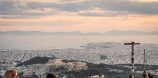 Not Sure What Data Roaming Means? Here’s a Simple Guide