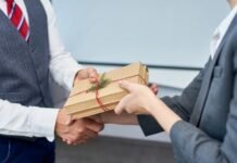 Today’s Gold Price Helping You Make Informed and Profitable Investment Decisions Corporate Gifts for Dealers