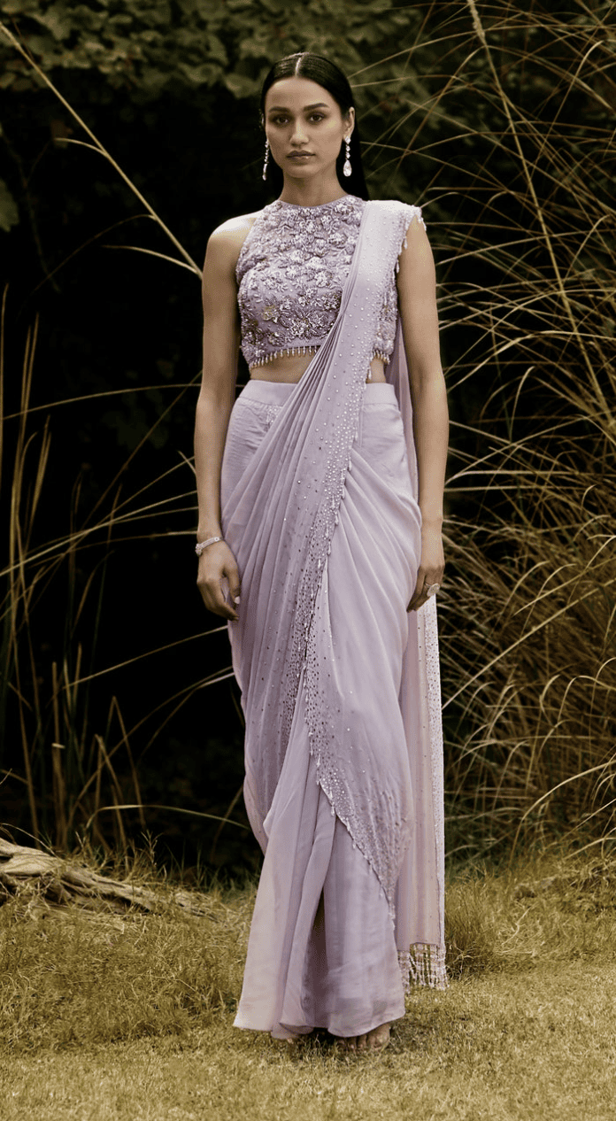 e13d4a50-849d-4d99-b0b3-cb3f1cfc97d0 designer saree for women